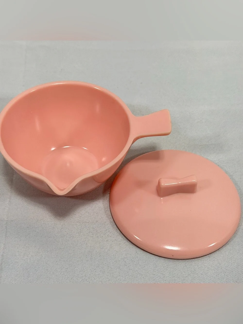 MELMAC CHICAGO 54 Pink Creamer With A Lid